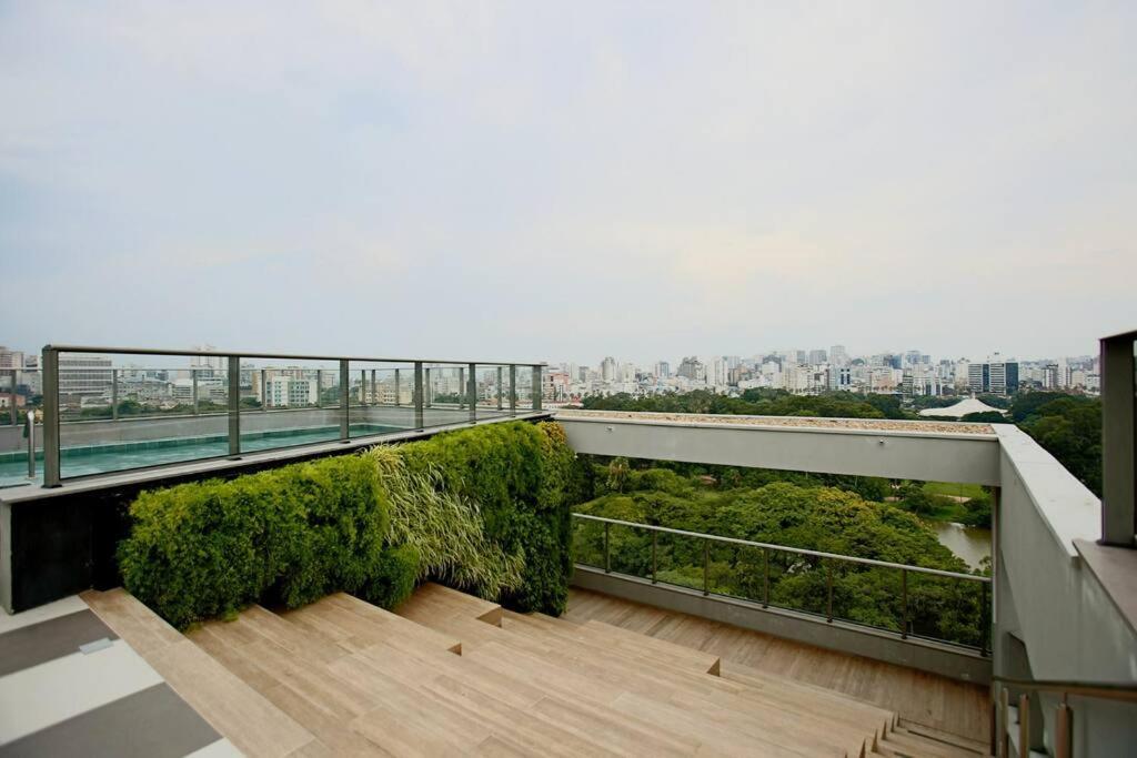 Apto Frente Parque Com Vista E Piscina ปอร์โตอัลเลเกร ภายนอก รูปภาพ
