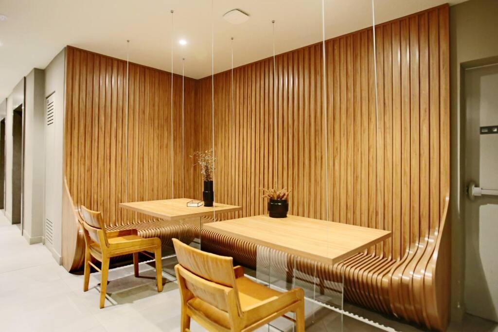 Apto Frente Parque Com Vista E Piscina ปอร์โตอัลเลเกร ภายนอก รูปภาพ